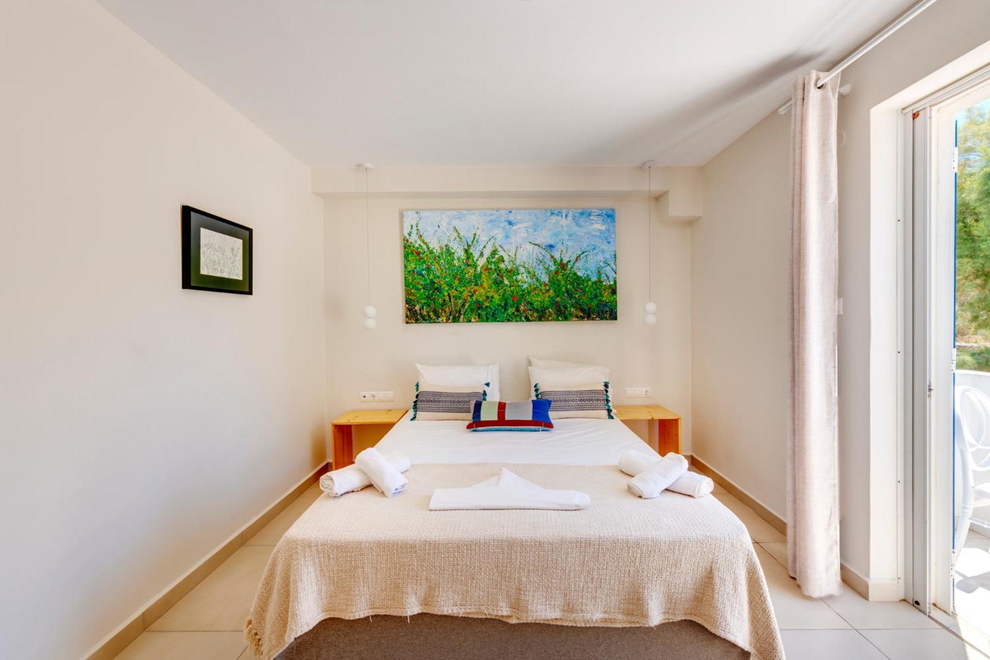 Hotel Kamelo Vari  Экстерьер фото